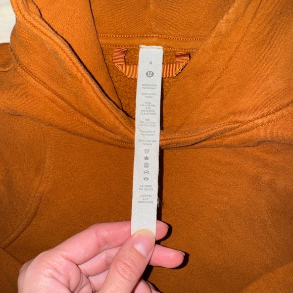 Lululemon Burnt Orange All Yours Cropped Hoodie Size 4 - Picture 3 of 3